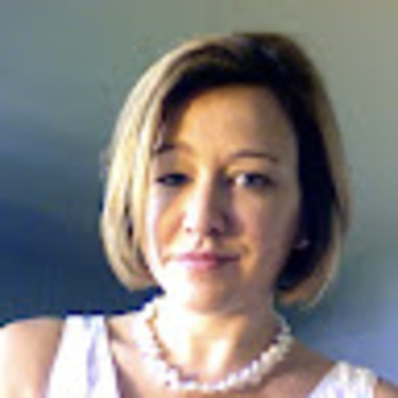 Meet your Posher, Hilary - Picture 1 of 1